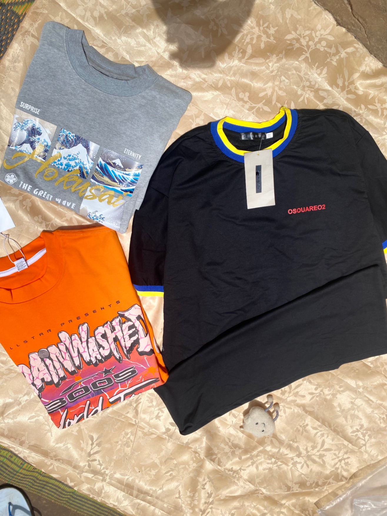 Unisex round neck