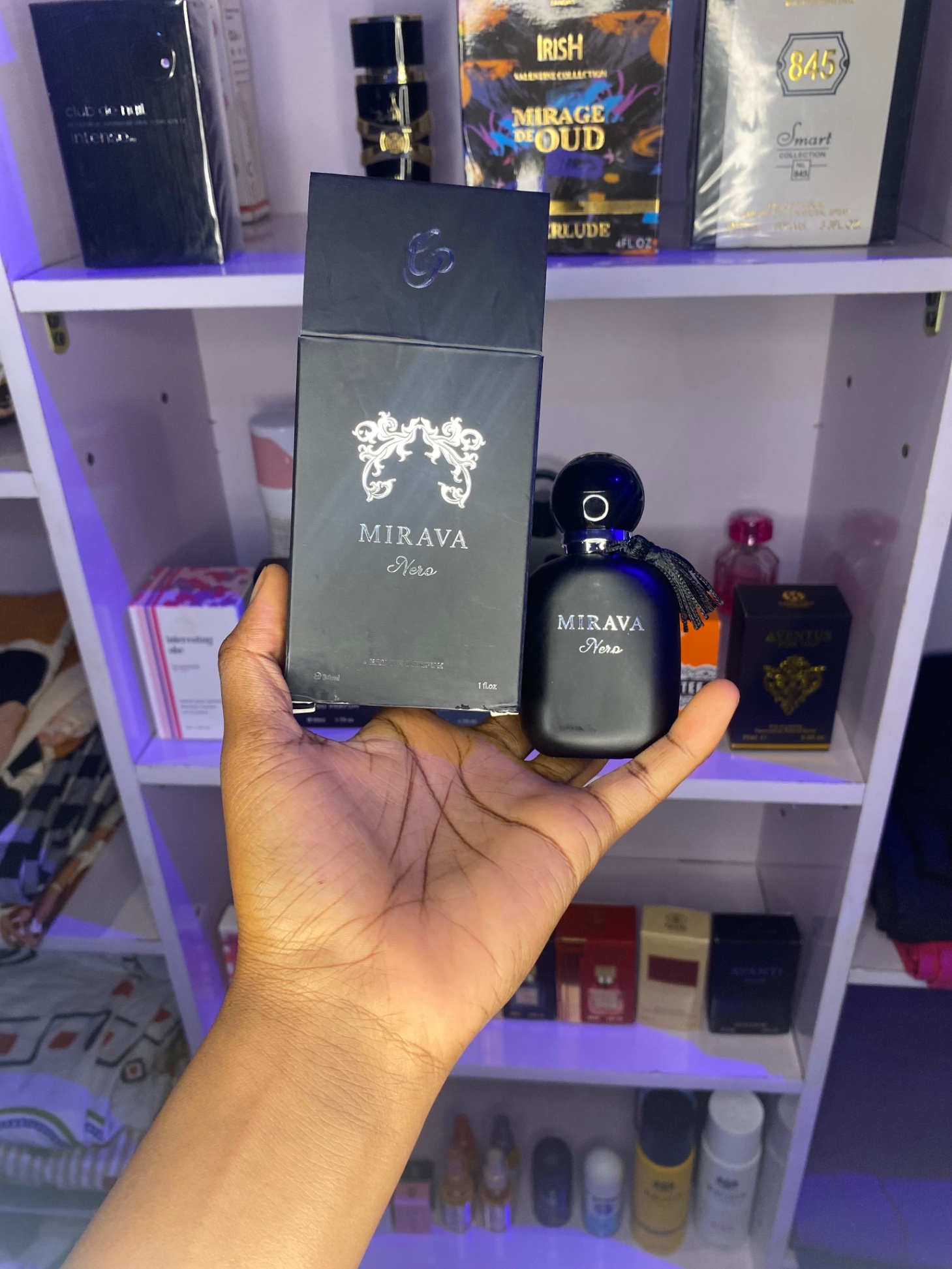 Club de nuit intense man