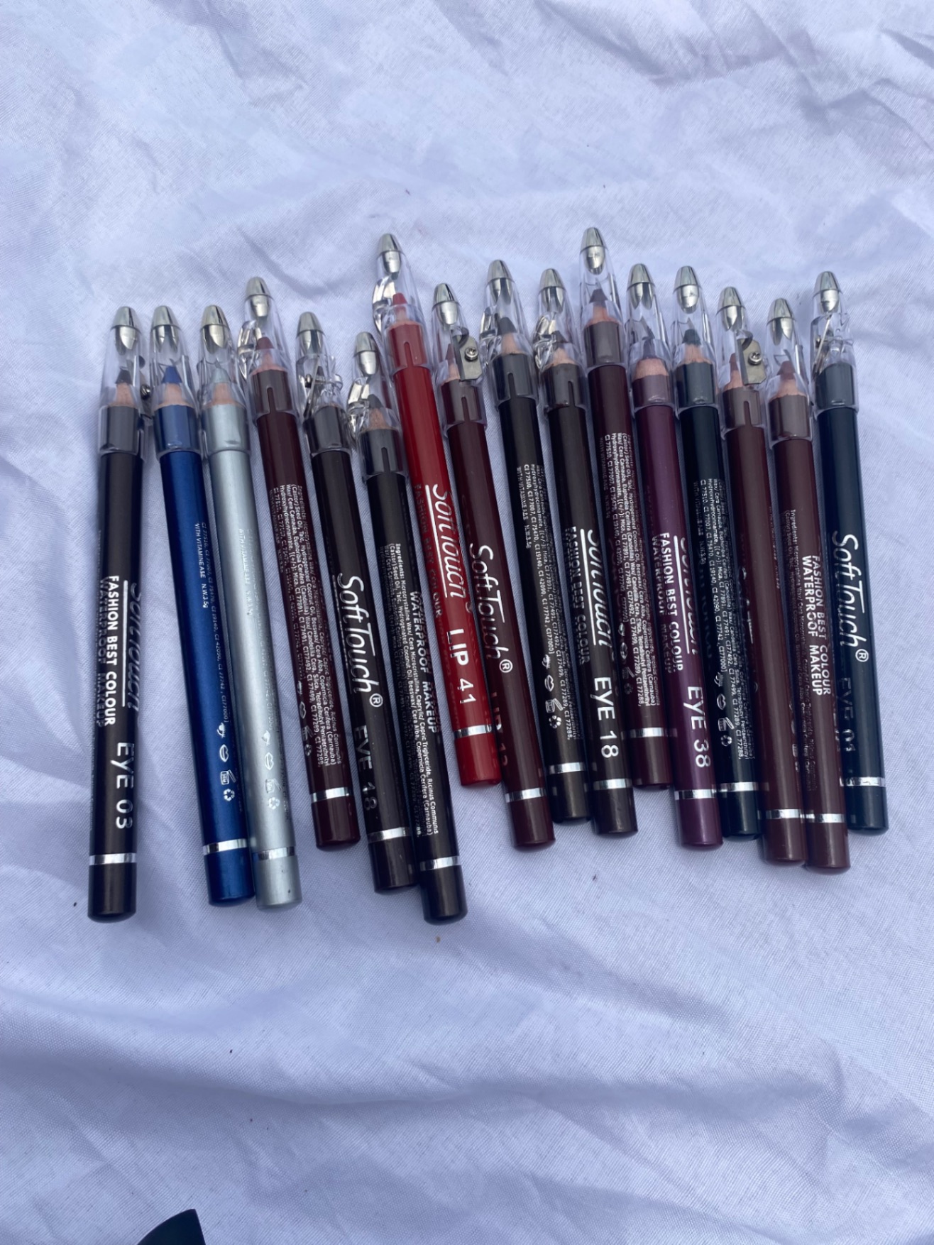 Soft touch lip& lip&eye liner