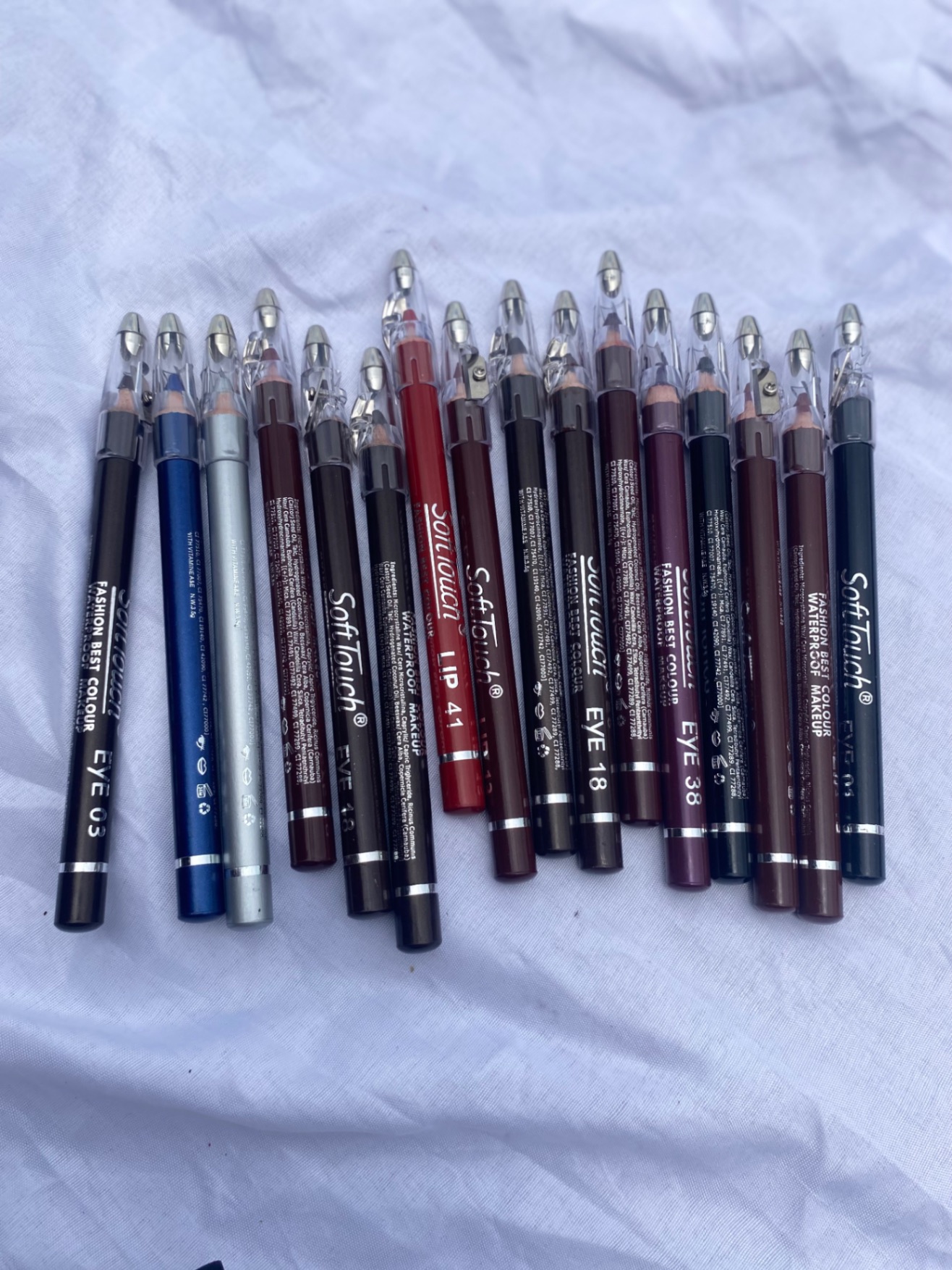 Soft touch lip& lip&eye liner